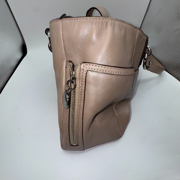 Coach Purse‎ Iridescent Shimmer Pearl Blush Pink Handbag Leather Tote Bag - Picture 4 of 11